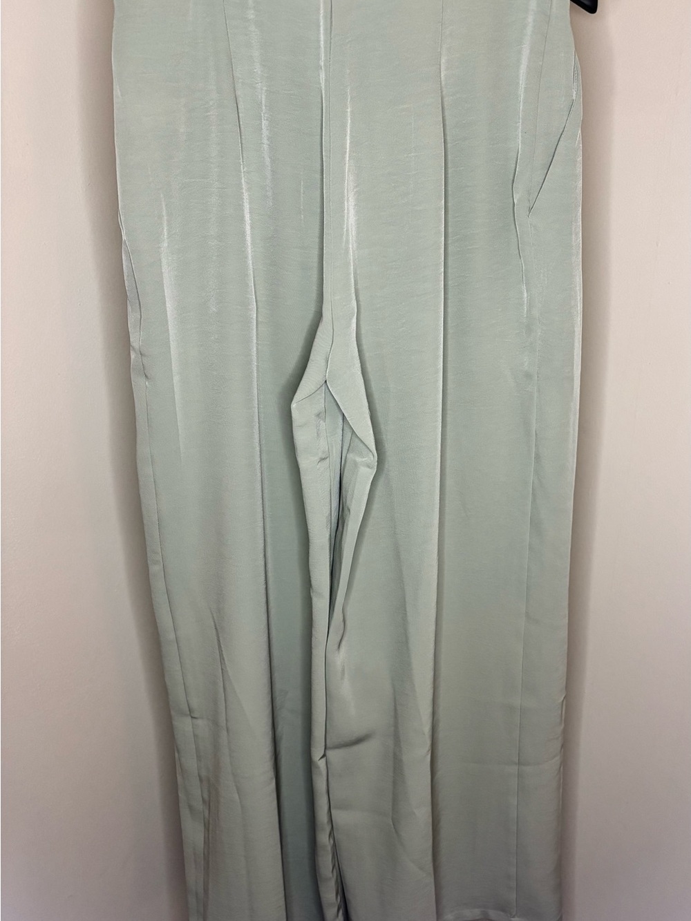 Fashion Nova Wide-Leg Pleated Trousers in Sage Green - Picture 3 of 6